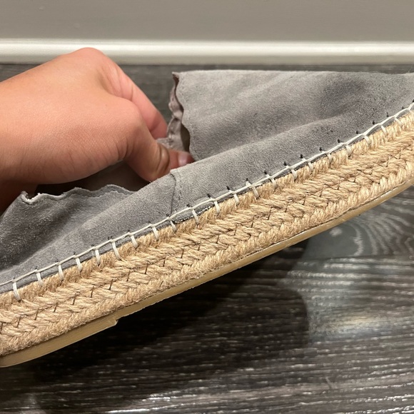 Perfect Summer Shoe ☀️ - Picture 1 of 8